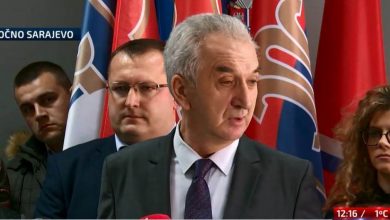 Photo of OTVORENA PORUKA ŠAROVIĆA: “Hoćete da vam kažem zašto se to nije desilo? Zato što je Dodik javio Čoviću”